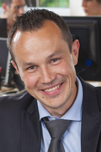 A 38 ans, Nicolas Odet est promu au poste de directeur général, en remplacement de Denis Vedda, co-fondateur de Hardis Group