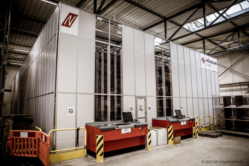 Le WMS est parfaitement intégré aux systèmes automatisés de l'entreprise – comme AutoStore® – au siège à Bedburg, en Allemagne.