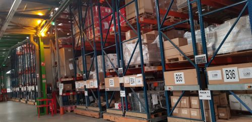 L'entrepôt logistique basé à Brignais (69), est équipé d’une solution de 9 racks mobiles, d’une charge de 17 tonnes chacun.