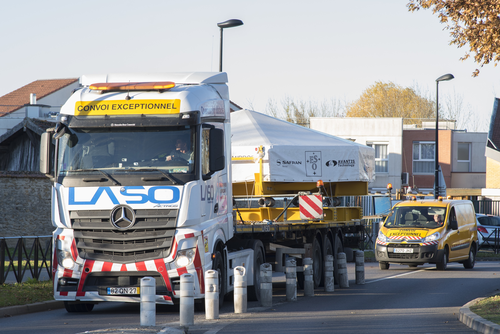 Les deux convois exceptionnels, qui ont parcouru plus de 1 000 km en six jours, ont été organisés par GEFCO Spécial, entité de GEFCO dédiée aux opérations de transports spécifiques
