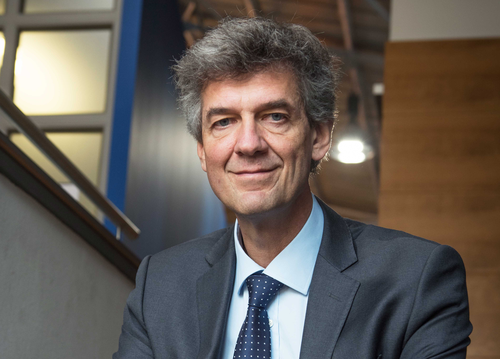 Pierre Lambert, l'actuel Directeur Financier de Zetes, reprendra le poste de CEO de la société