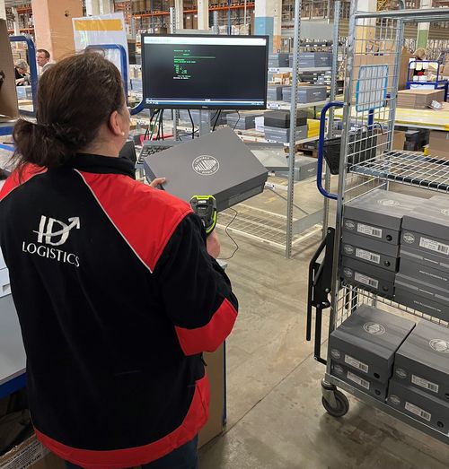 Le groupe KSGB choisit ID Logistics pour son savoir-faire dans le secteur de la chaussure. ©ID Logistics