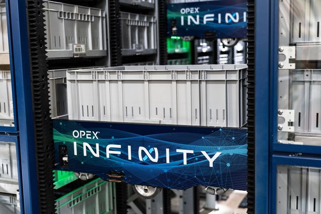 Le nouveau système OPEX® Infinity® est  une solution Goods-to-Person multi-applications, idéale pour l’e-commerce ou le retail omnicanal.