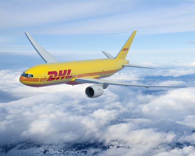 Un vol quotidien permet d’acheminer, du lundi au jeudi, documents et colis entre la France et l’Algérie.<br>
                              Crédit photo : DHL