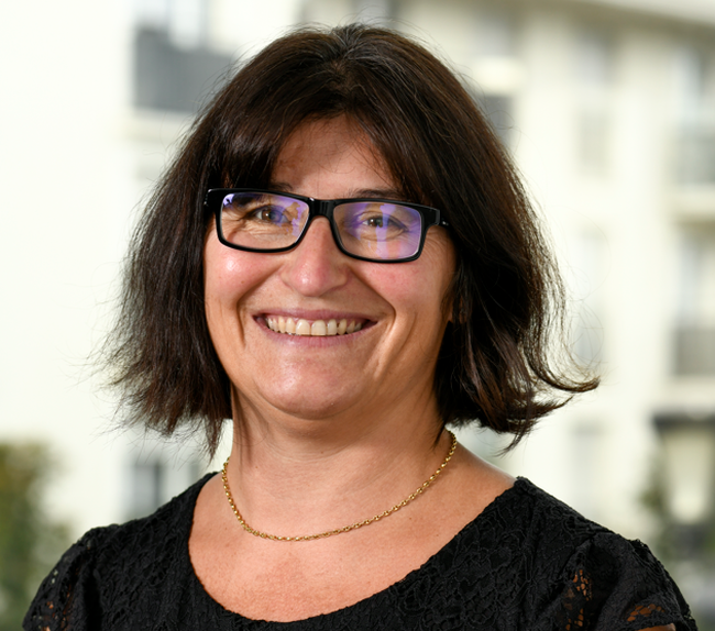 Caroline Delarue vient d’être nommée Directrice des Systèmes d’Information (CIO - Chief Information Officer) de DHL Express France.<br>
                              Crédit photo : DHL
