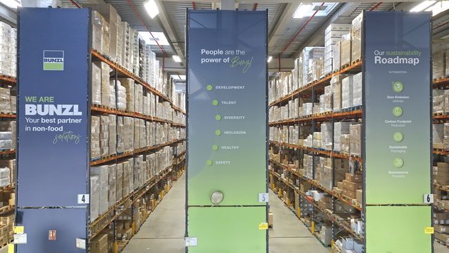 À la mi-mars 2025, Bunzl Continental Europe a déployé Reflex WMS dans un premier entrepôt de 6 500 m², situé à Barcelone et exploité par Bunzl Distribution Spain. <br>
          Crédit photo : Bunzl.
