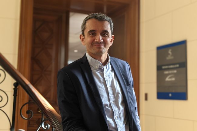 En tant qu’Associé, Emmanuel Huynh Van a pour mission de renforcer l’offre du cabinet, expert en Supply Chain Management et en Performance Opérationnelle.l<br>
                              Crédit photo : 
                            Newton.Vaureal Consulting.