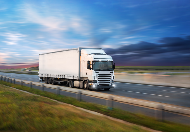 FraudGuard 2.0 aide les expéditeurs, les courtiers en fret et les prestataires logistiques (3PL) à se protéger efficacement contre la fraude et le vol de marchandises.<br>
           Crédit photo : Descartes