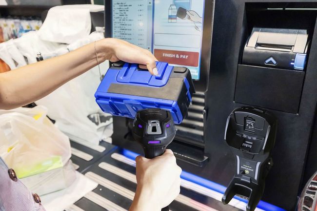 Les trois acteurs présenteront un écosystème complet de technologies retail, réunies sur un même stand (Hall 6 – Stand E156).<br>
          Crédit photo : Datalogic.
