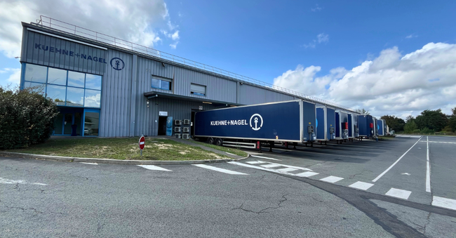 Kuehne+Nagel annonce l’agrandissement majeur de sa plus grande agence de Nouvelle-Aquitaine à Saint-Médard-d’Eyrans.<br>
                              Crédit photo : Kuehne+Nagel.