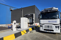 Bump permet aux transporteurs d’ouvrir leurs stations de recharge PL pour accélérer leur rentabilité