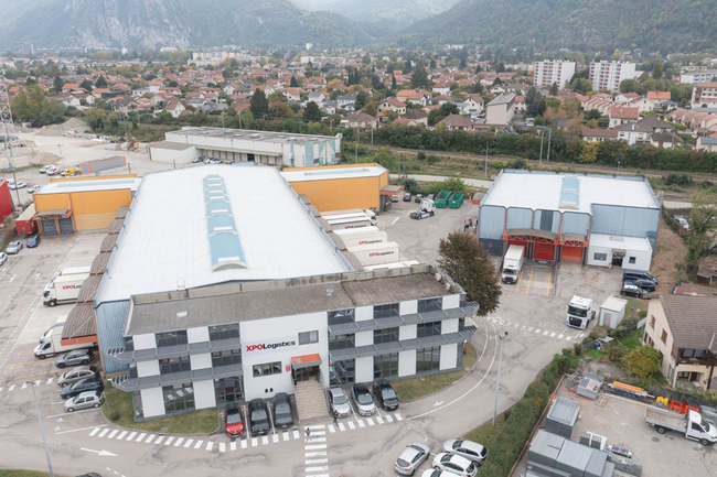Le nouveau site de Saint-Égrève est situé en périphérie immédiate de Grenoble.<br>
Crdit photo : XPO Logistics
