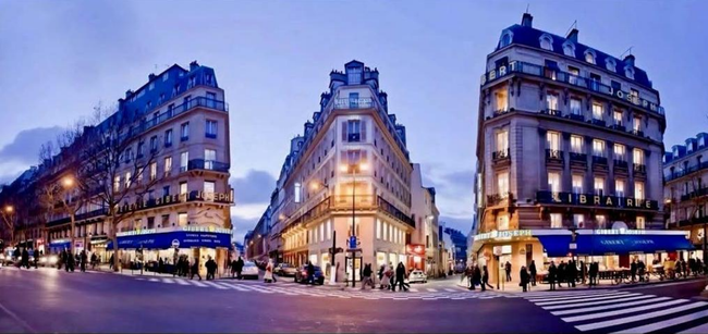 Le scanner de dernière génération « QPS Walk2000 » est développé par le fabricant allemand Rohde & Schwarz.<br>
© ID Logistics