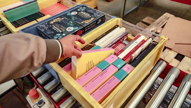 Emmelibri s’appuie sur Manhattan SCALE pour préparer une future migration vers le cloud, une orientation de plus en plus stratégique dans la distribution du livre.<br>
  Crédit photo : Emmelibri.