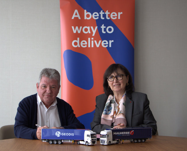 Alain Samson, Pr&eacute;sident du groupe Malherbe et Marie-Christine Lombard, Pr&eacute;sidente du Directoire de GEODIS.<br>
                            Cr&eacute;dit photo : GEODIS.