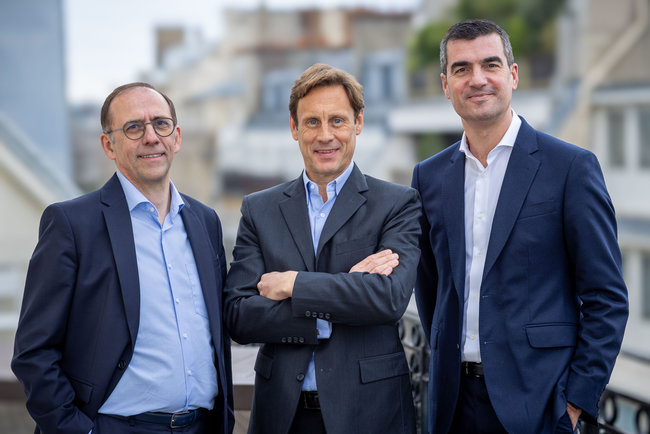 Damien Chapotot, Stanislas Lemor et Fran&ccedil;ois Pinto.<br>
                            OBO Clandoeil.fr