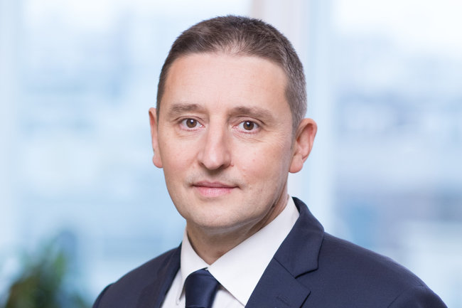 ID Logistics confie &agrave; Emmanuel Arnaud la direction des solutions transport au niveau Groupe.<br>
  Cr&eacute;dit photo : ID Logistics.