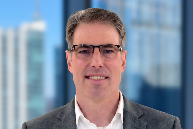 Dematic a r&eacute;cemment nomm&eacute; Enno Scharphuis au poste de  Directeur G&eacute;n&eacute;ral pour la r&eacute;gion EMEA, depuis avril 2026.<br>
            Cr&eacute;dit photo : Dematic