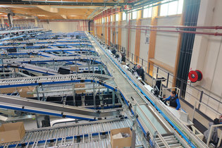 TGW Logistics &eacute;quipe INTERSPORT France d'un FlashPick g&eacute;ant