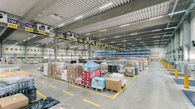 L'agence DACHSER de Fribourg est implant&eacute;e dans la r&eacute;gion depuis 1984 et occupe son site actuel de la zone industrielle du Breisgau depuis 2019.<br>
          Cr&eacute;dits Photo : Dachser/ Johannes Meger