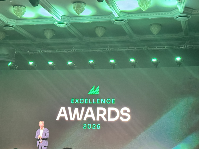 Les laur&eacute;ats des EMEA Excellence Awards 2026 ont &eacute;t&eacute; annonc&eacute;s &agrave; Manhattan Exchange, organis&eacute; cette ann&eacute;e &agrave; Milan.<br>
              Cr�dit photo : Manhattan Associates.