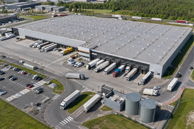 La nouvelle offre d&rsquo;ELEVATE relie la planification des arriv&eacute;es aux op&eacute;rations r&eacute;elles du site logistique.<br>
              Cr�dit photo : ELEVATE.