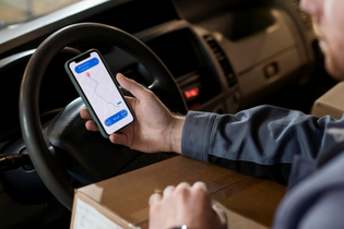 Webhook tracking : TDI unifie le suivi multi-transporteurs