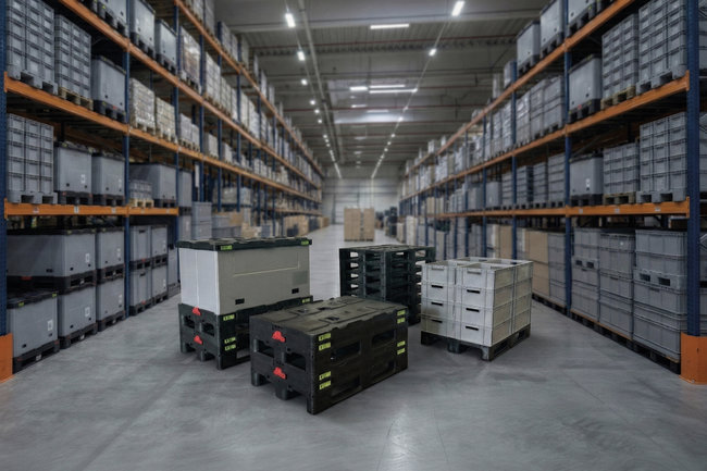 GAMMA-WOPLA / SMART-FLOW propose des bacs de distribution, des bacs pliables, des palettes et des conteneurs con&ccedil;us pour r&eacute;pondre &agrave; des exigences m&eacute;tiers sp&eacute;cifiques.<br>
      Cr&eacute;dit photo : GAMMA-WOPLA  / SMART-FLOW